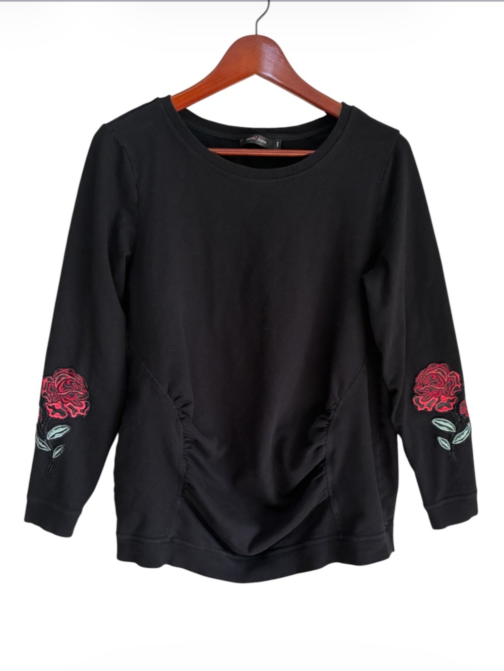 Stork & Babe Black Rose Embroidered Maternity Sweatshirt Size Medium